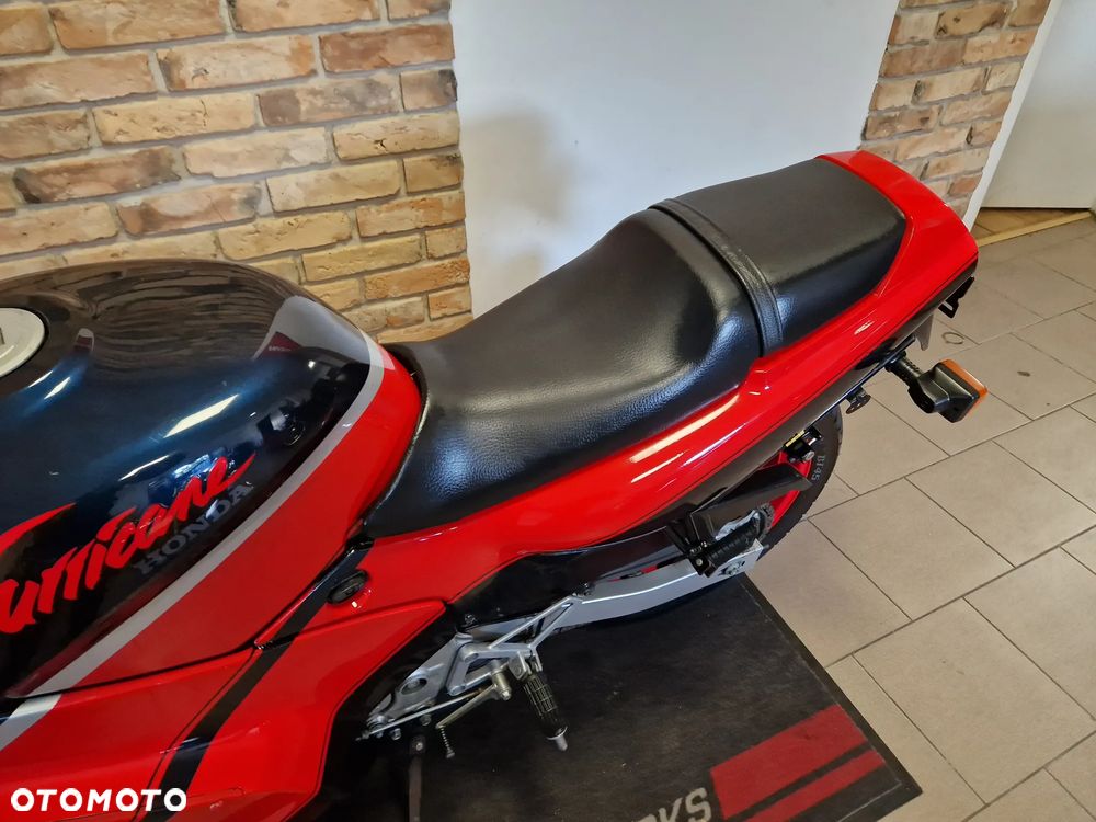 Honda CBR - 36