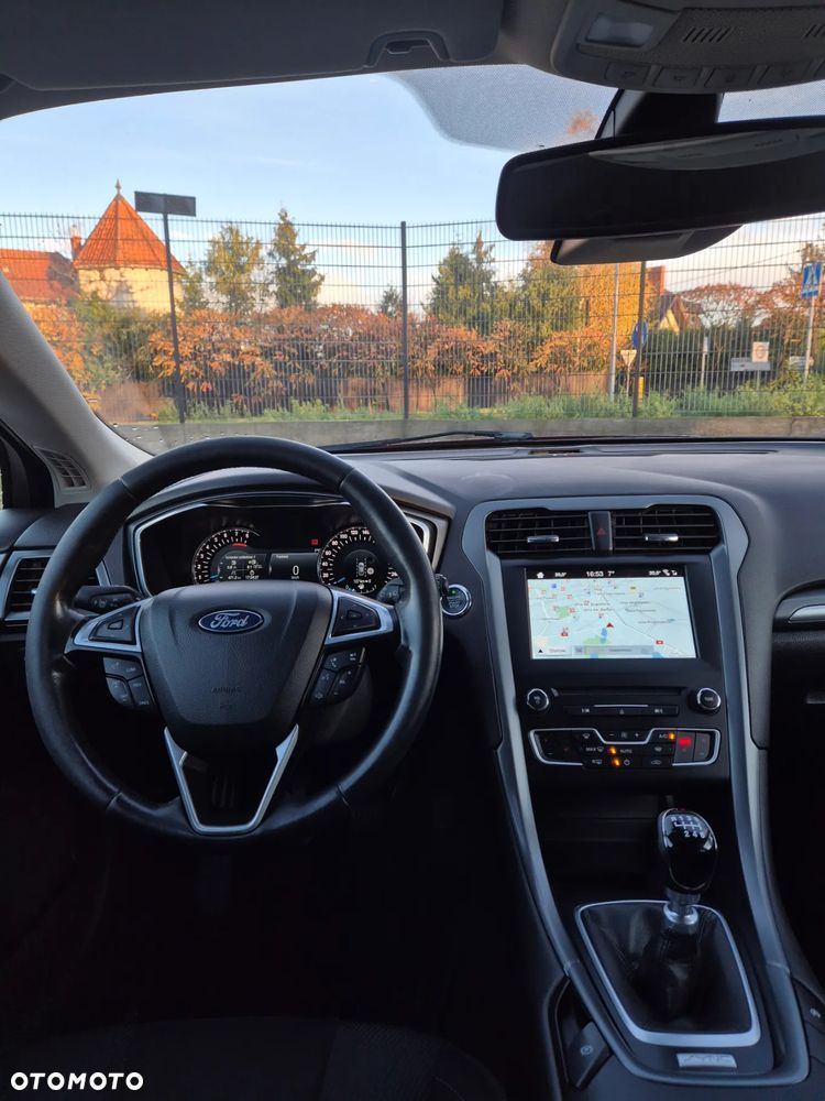 Ford Mondeo 1.5 EcoBoost Titanium - 32