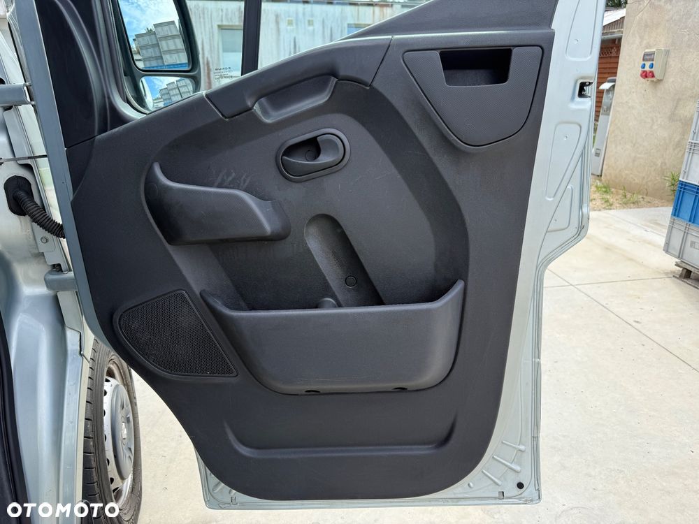 Renault Master - 23