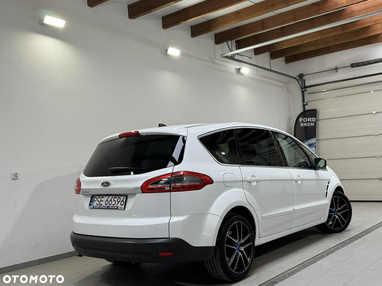 Ford S-Max - 7