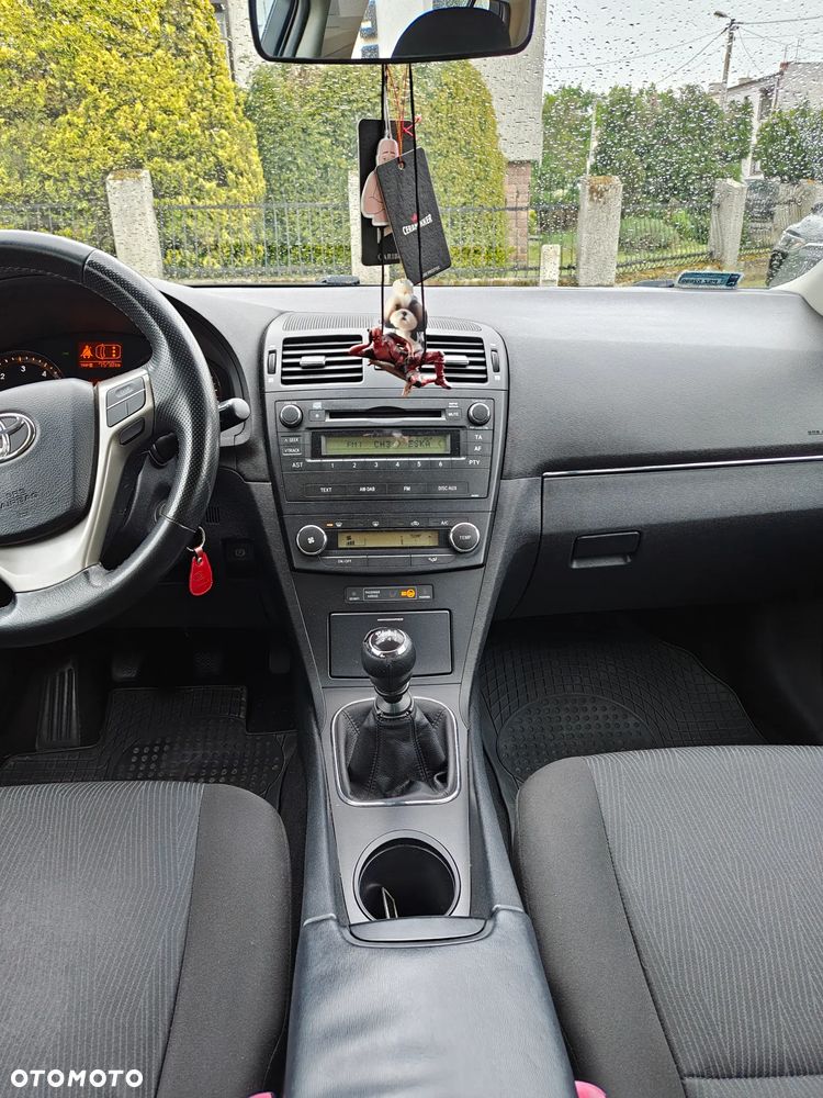 Toyota Avensis 2.0 D-4D 2010 - 6