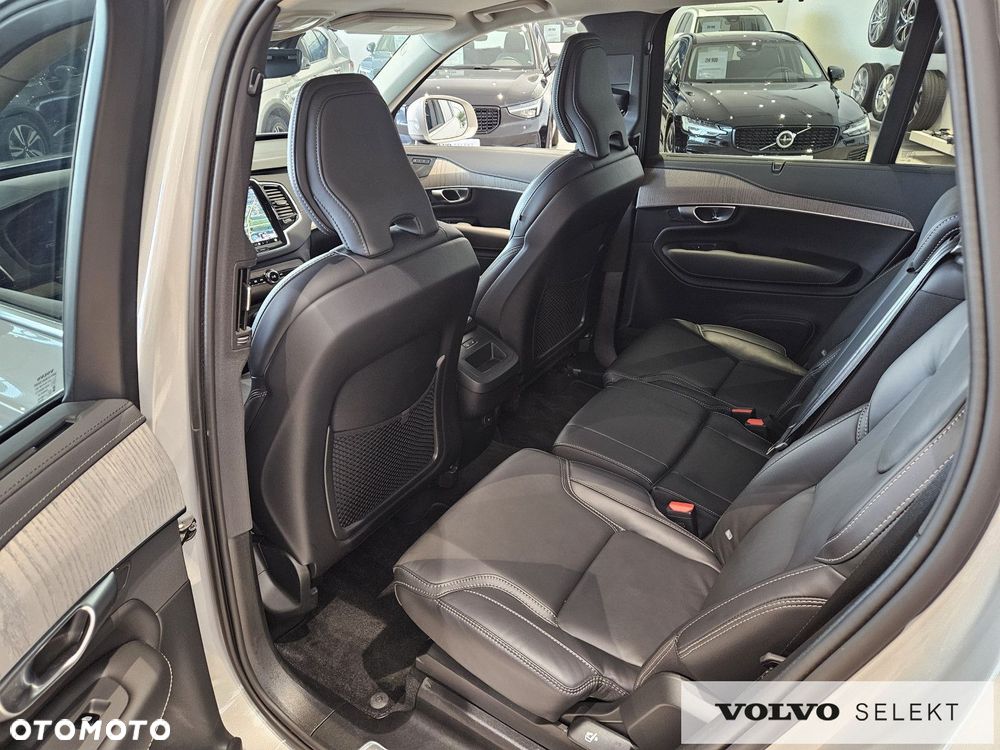 Volvo XC 90 - 20