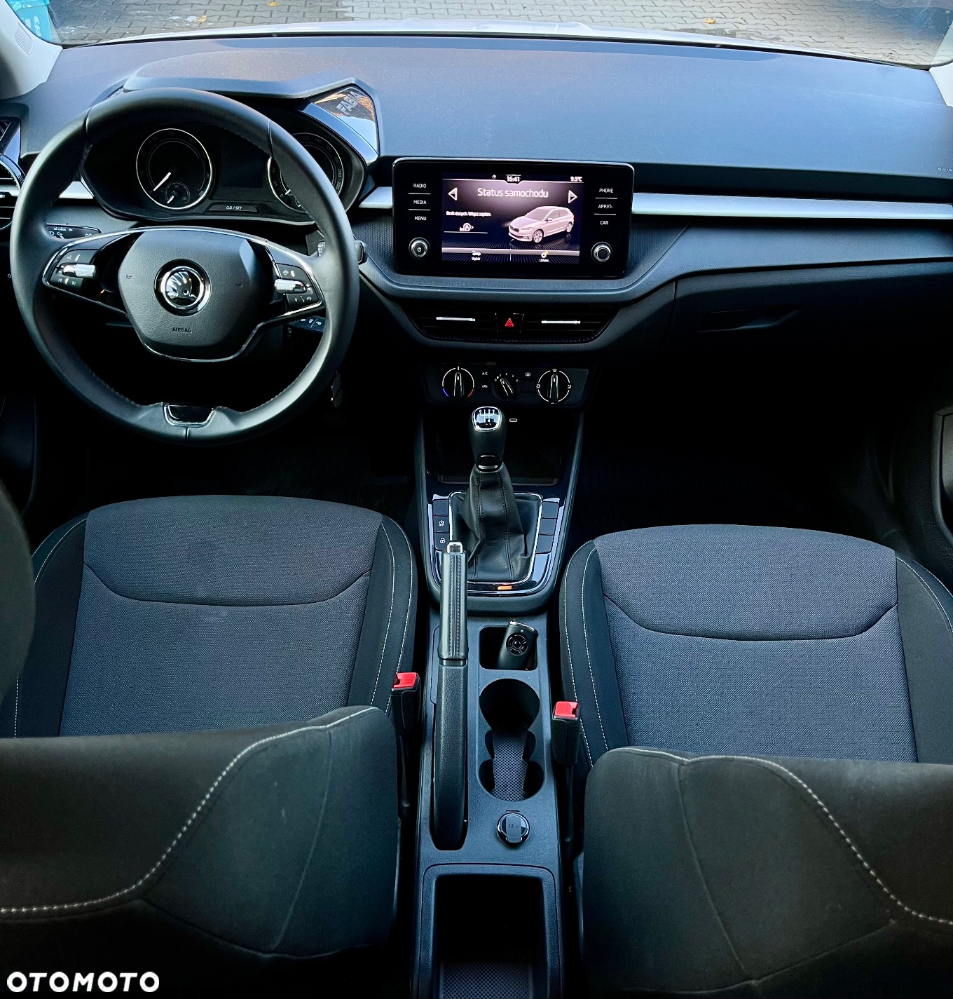 Skoda Fabia 1.0 Ambition - 11