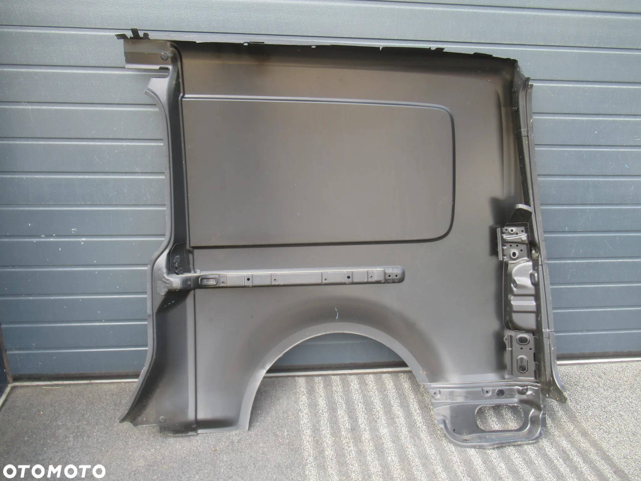 POSZYCIE BŁOTNIK TYLNY TYŁ PRAWY VW CADDY III MAX 2K3 2007 - 7