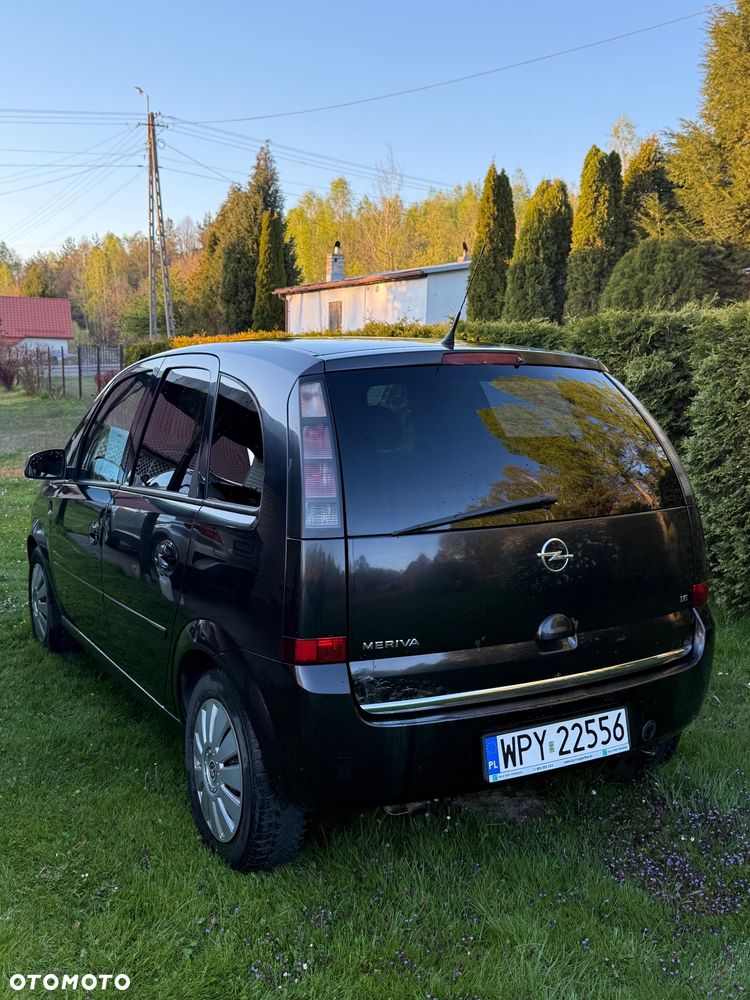 Opel Meriva 1.6 16V - 11