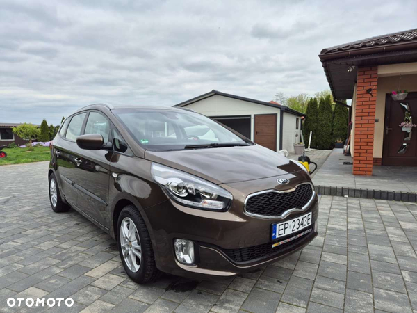 Kia Carens