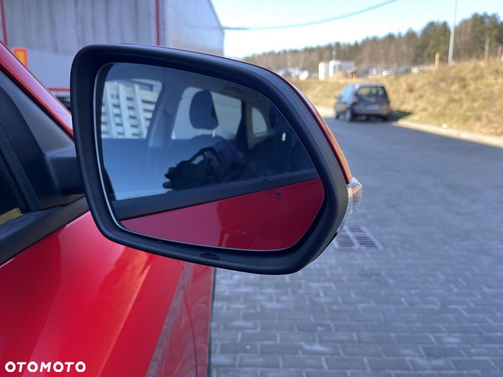 MG ZS Hybrid+ - 29