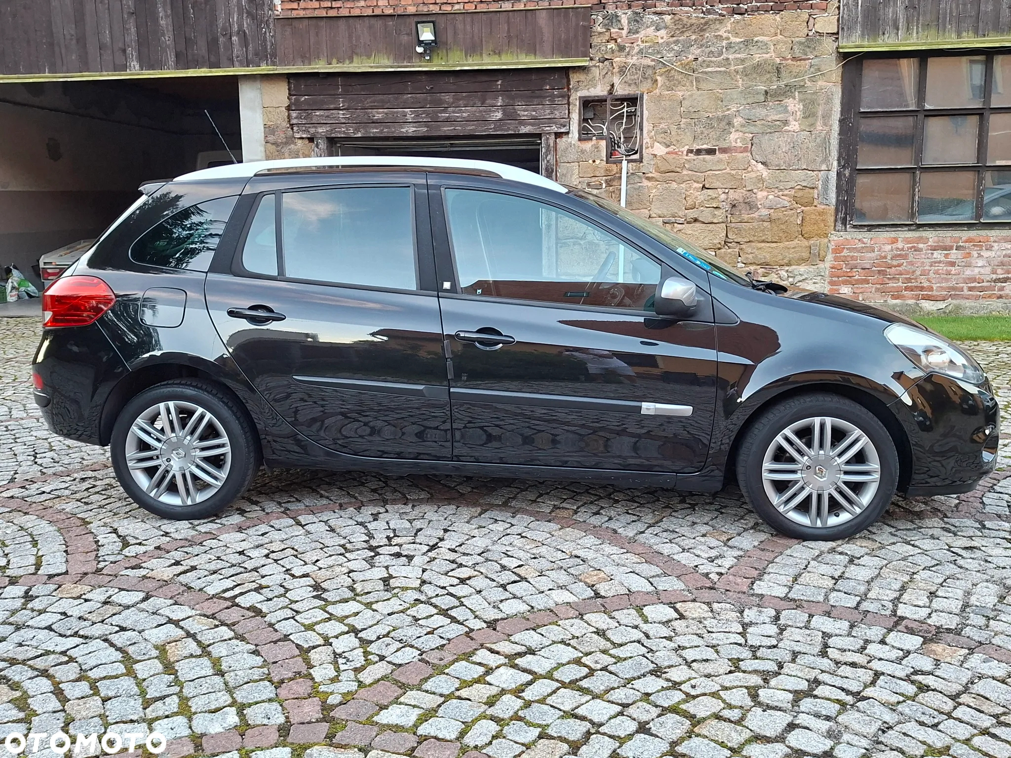 Renault Clio TCe 100 Grandtour TomTom Edition - 8