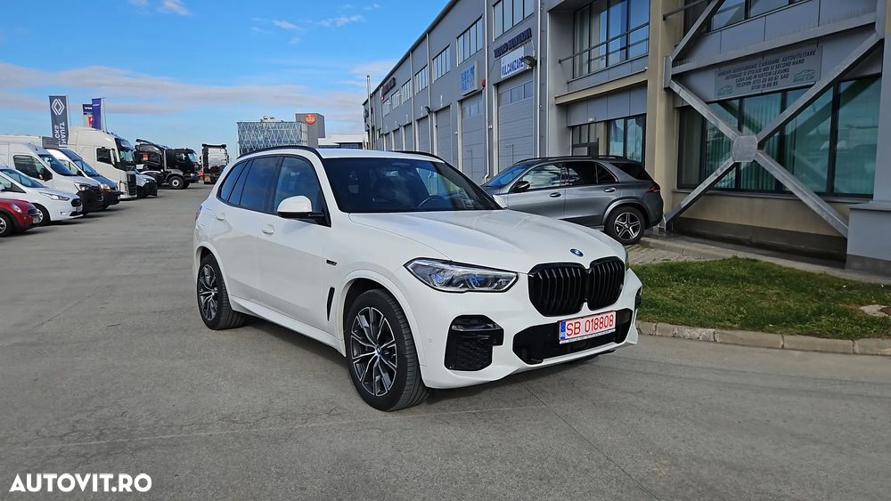 BMW X5 xDrive45e - 1