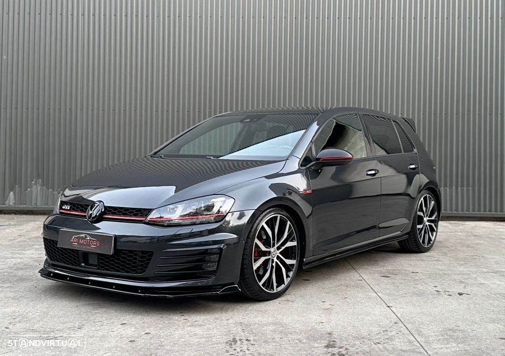 VW Golf 2.0 TSi GTi Performance - 3