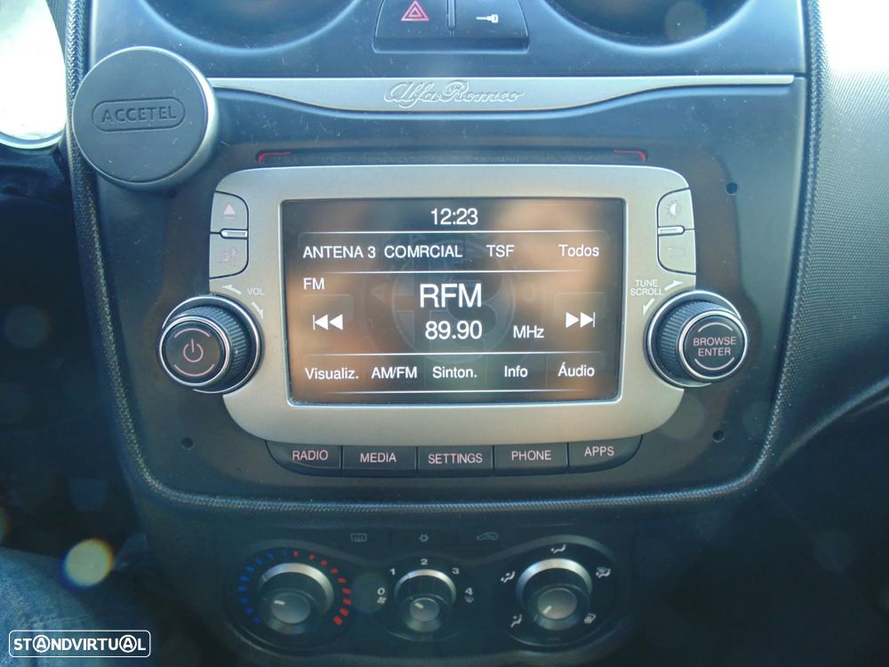Alfa Romeo MiTo 1.3 JTDM Urban - 29