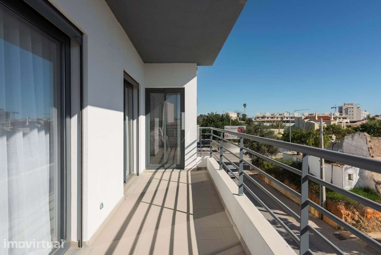 Apartamento T3 em condomínio fechado com piscina e garagem, Olhão - Grande imagem: 5/25