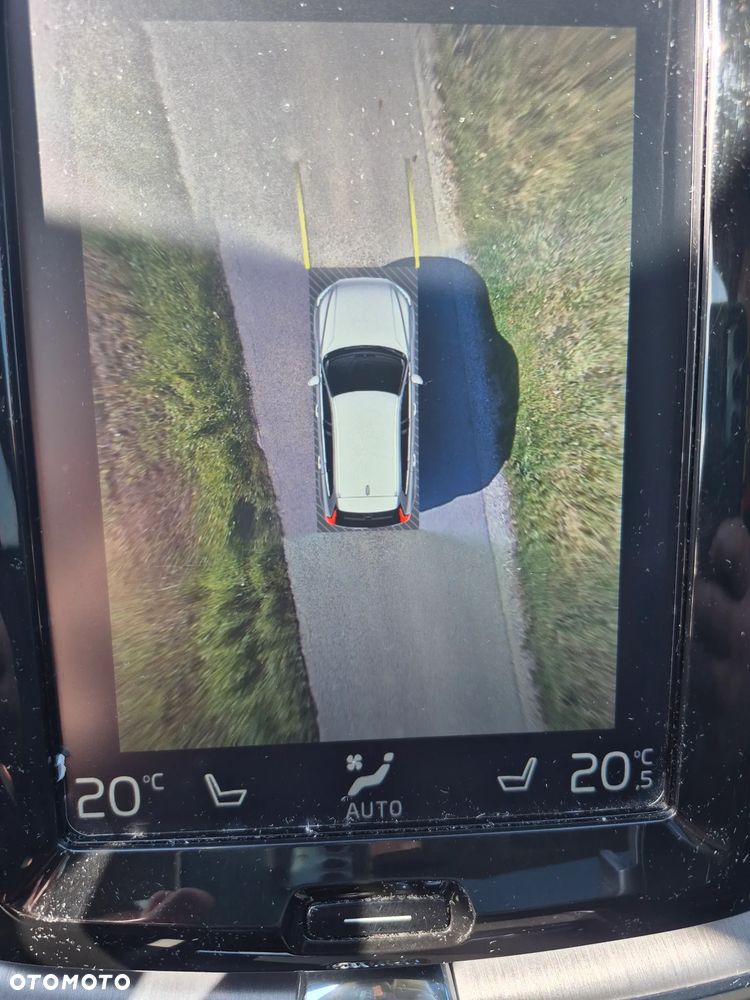 Volvo XC 60 D4 SCR Momentum - 25