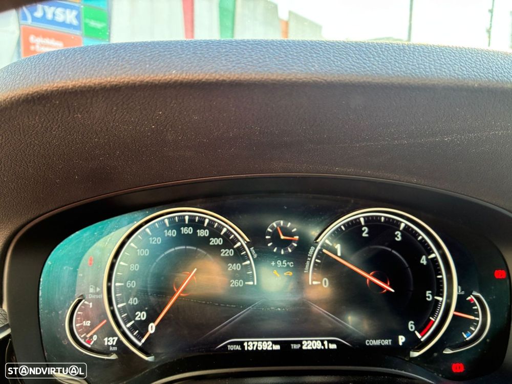 BMW 520 d Pack M Auto - 13