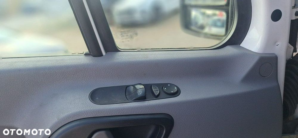 Volkswagen Crafter - 14