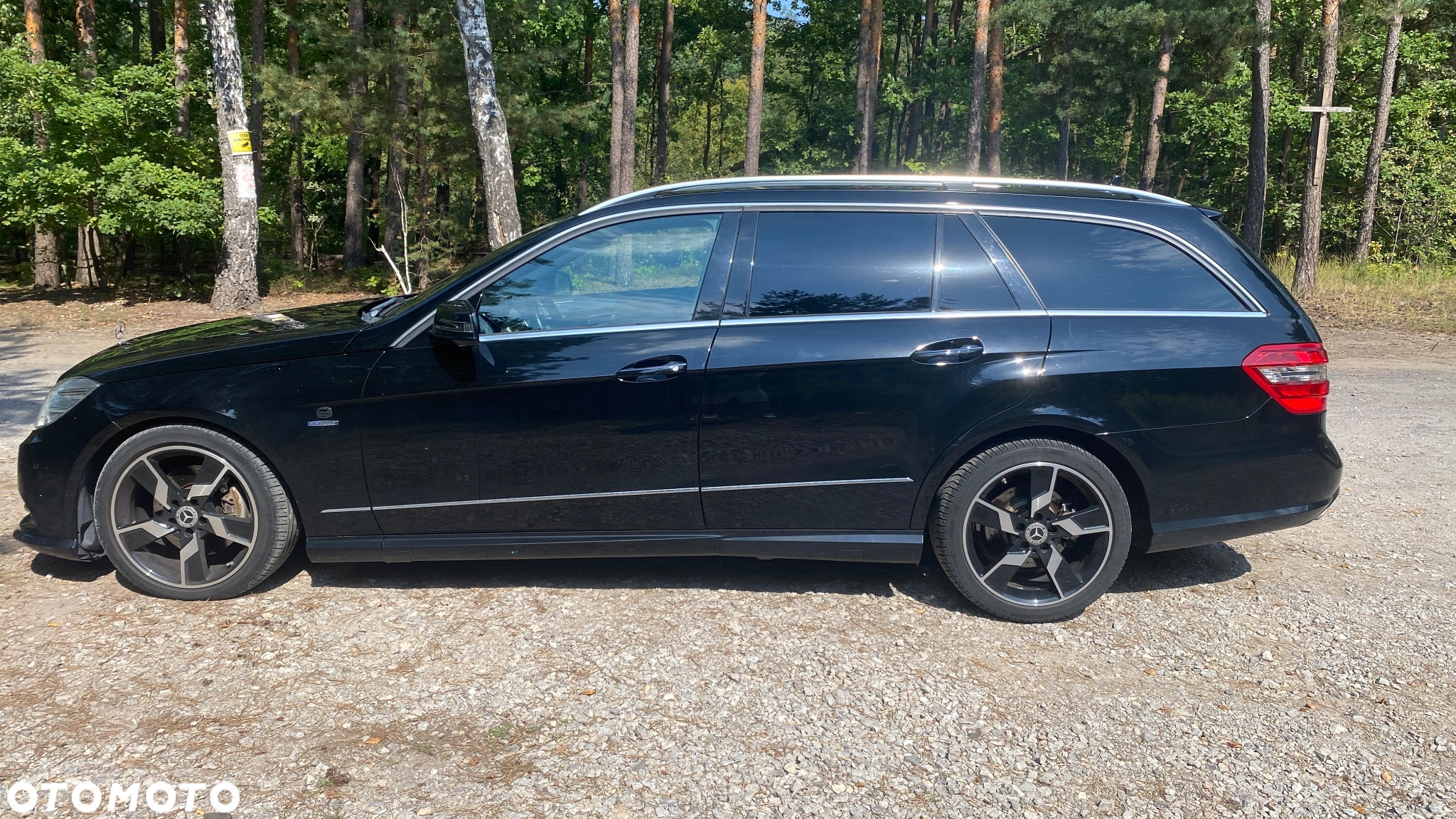 Mercedes-Benz Klasa E 300 CDI BlueEff Avantgarde - 8