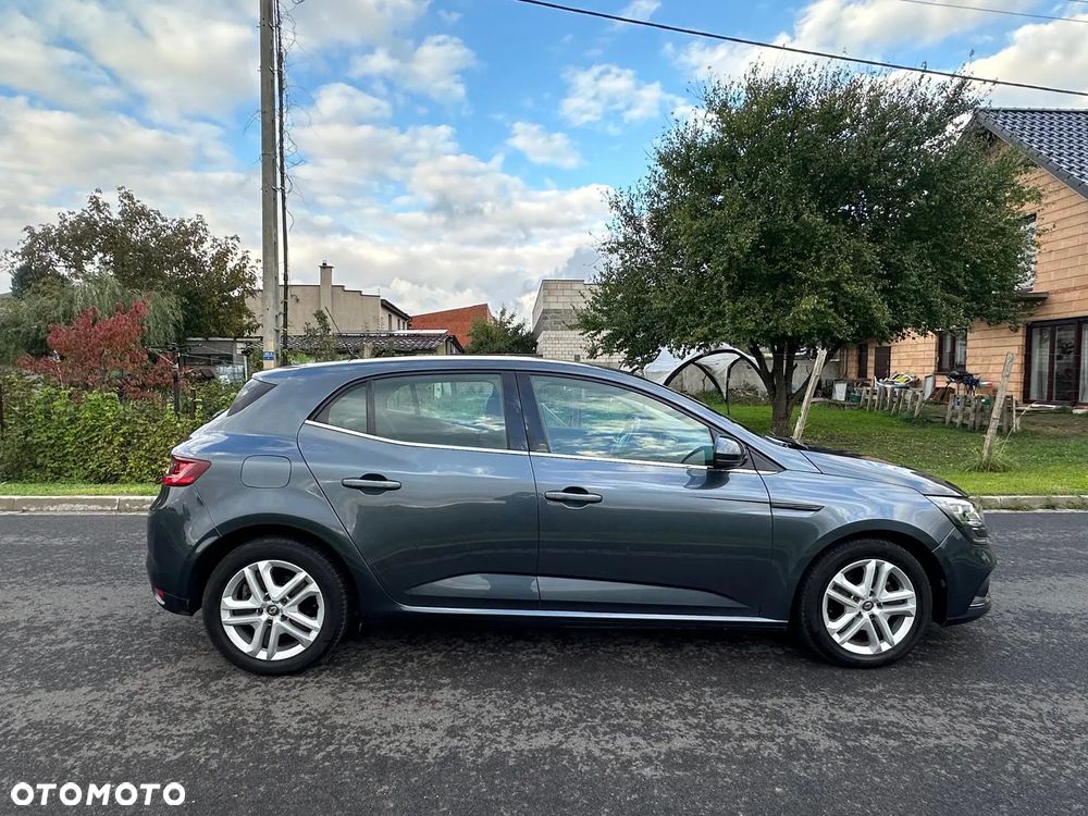 Renault Megane 1.5 Blue dCi Intens EDC - 6