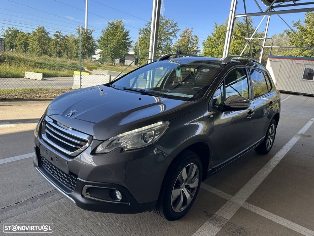 Peugeot 2008 1.2 PureTech Style - 1