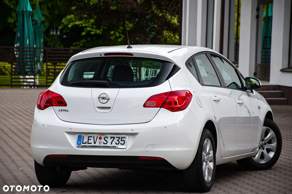 Opel Astra - 15