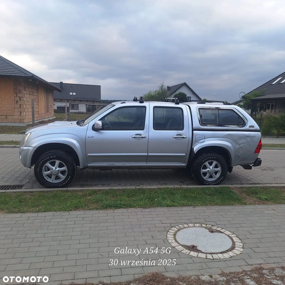 Isuzu D-Max 4x4 Double Cab Autm Custom - 2