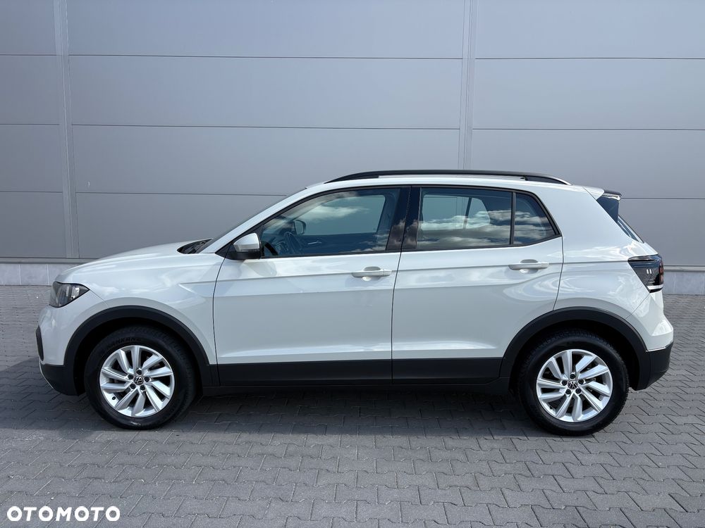Volkswagen T-Cross - 16