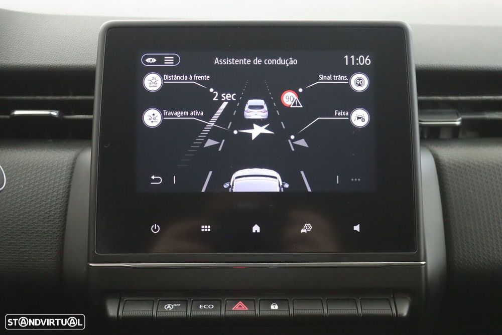 Renault Clio 1.0 TCe Limited Bi-Fuel - 26