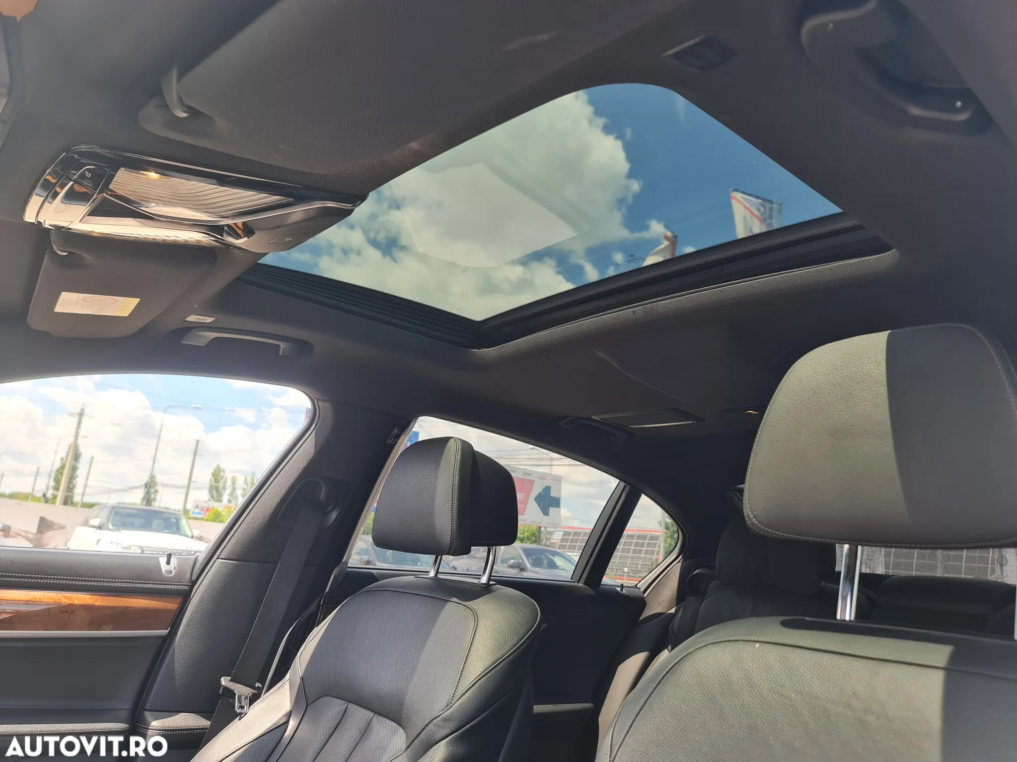 BMW Seria 7 740Li xDrive - 18