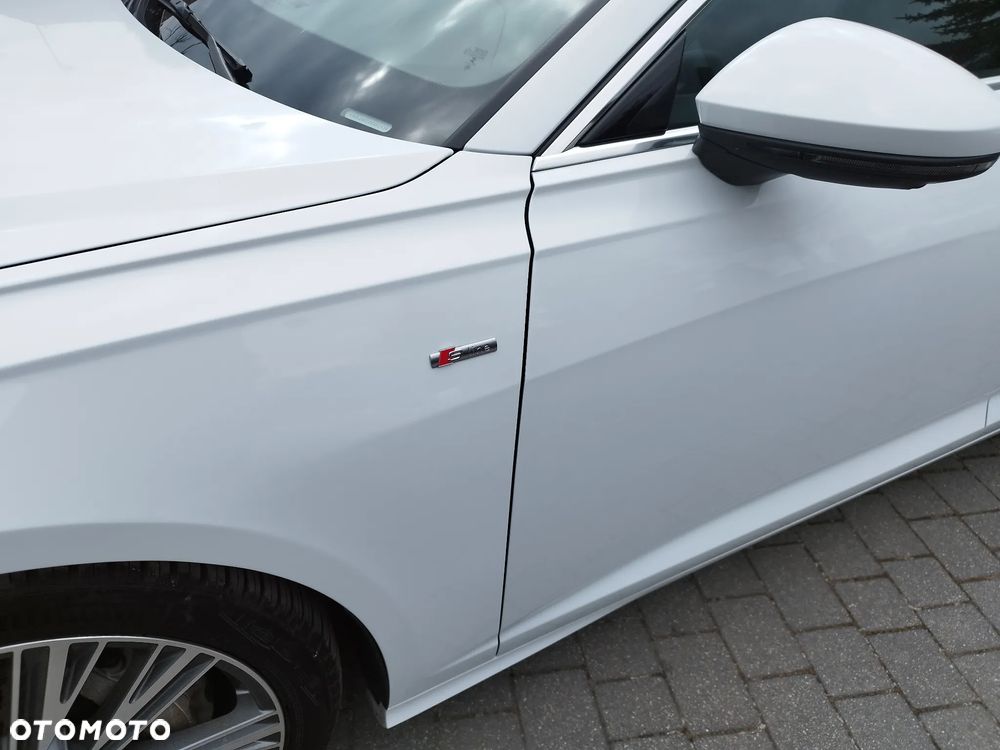 Audi A6 Limousine 55 TFSI GPF mHEV Quattro Sport S tronic - 12