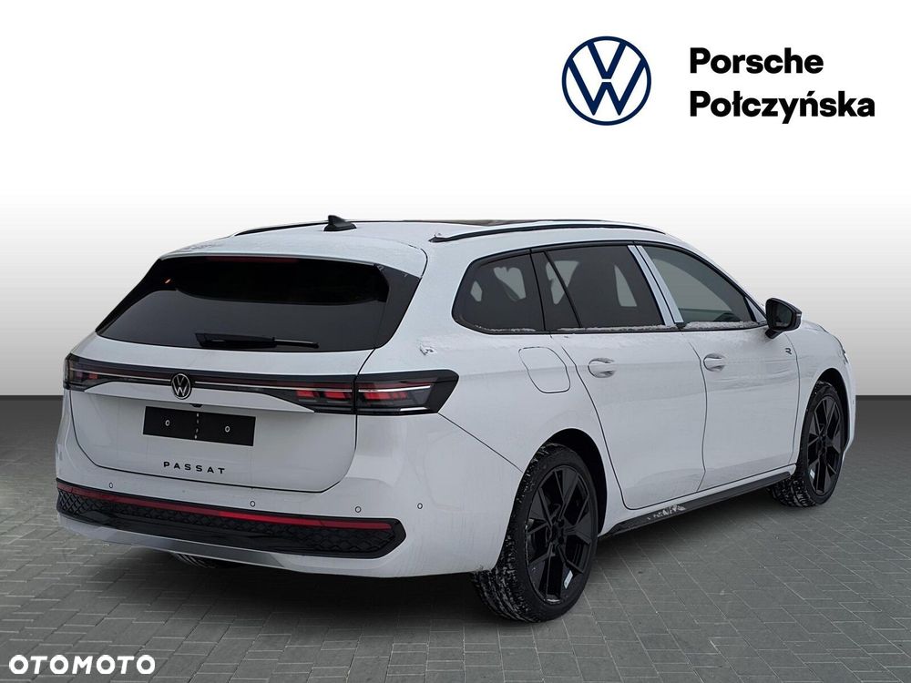 Volkswagen Passat Variant 2.0 TSI R-Line Plus DSG - 5