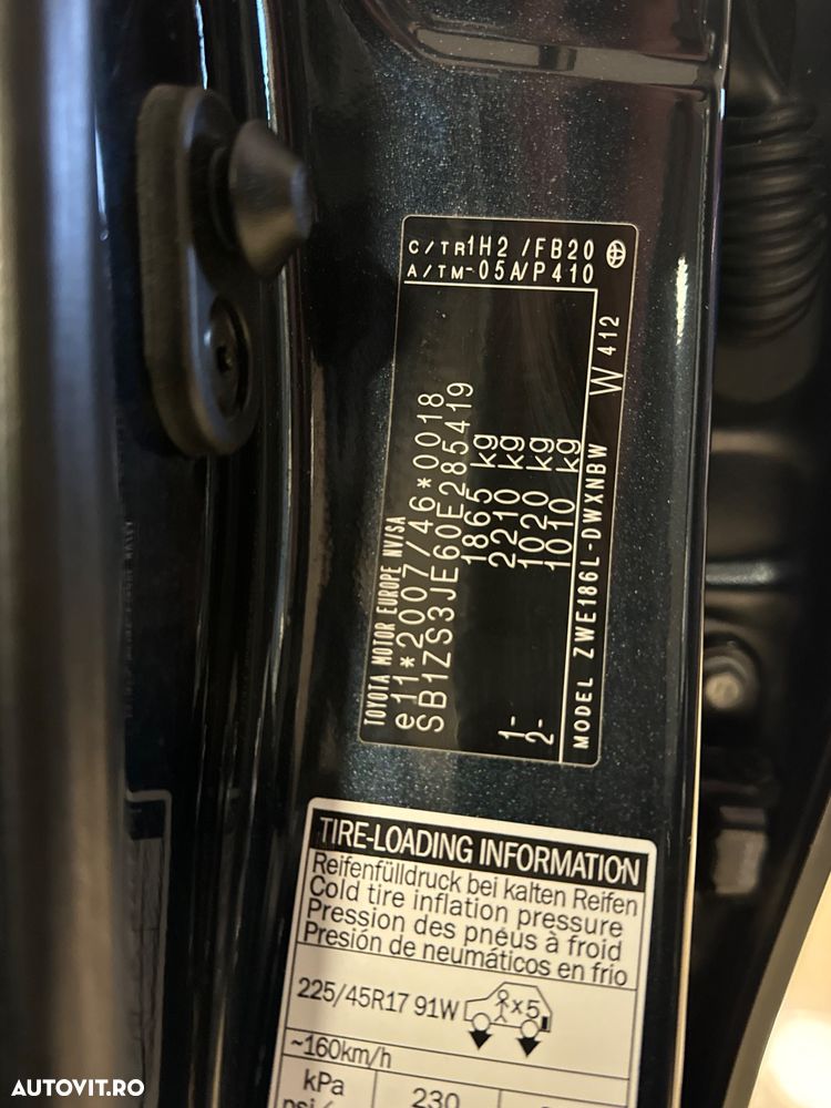 Toyota Auris 1.8 VVT-i Automatik Edition - 10