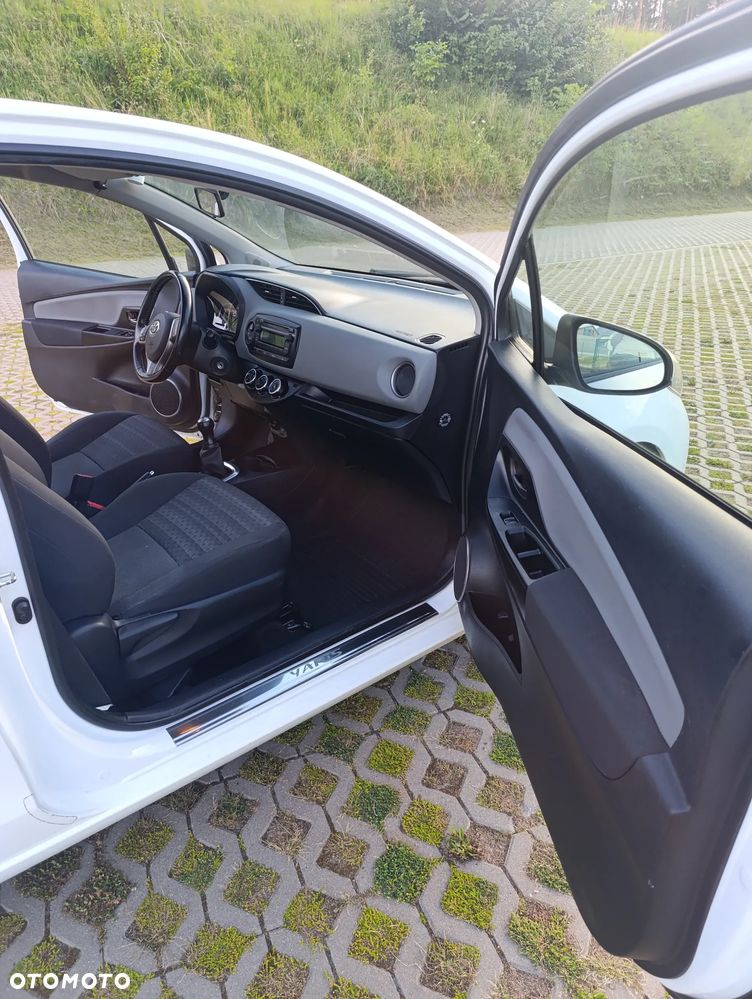 Toyota Yaris 1.0 Active EU6 - 20