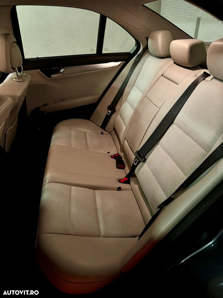 Mercedes-Benz C 200 CDI 7G-TRONIC Avantgarde Edition - 8