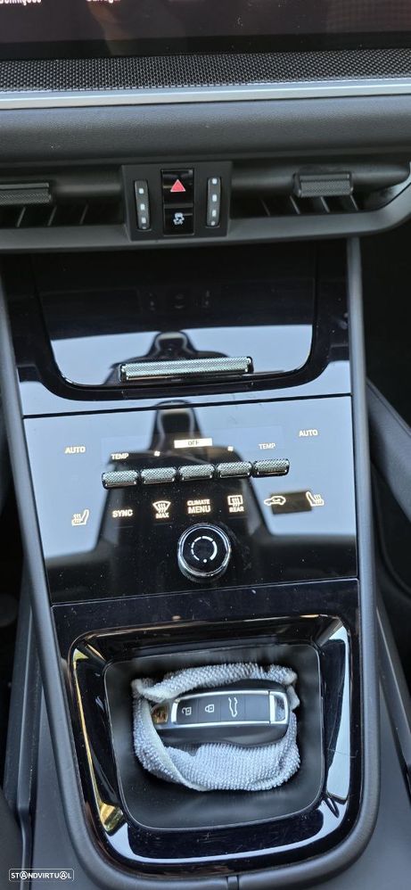 Porsche Cayenne Coupé E-Hybrid Tiptronic S Black Edition - 31