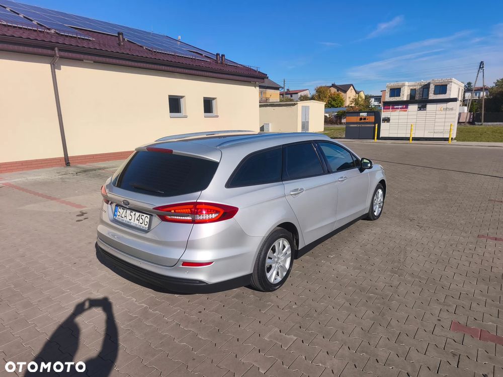 Ford Mondeo - 4