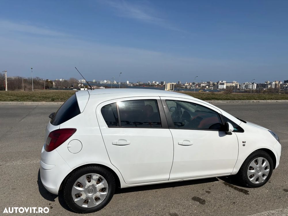 Opel Corsa - 1