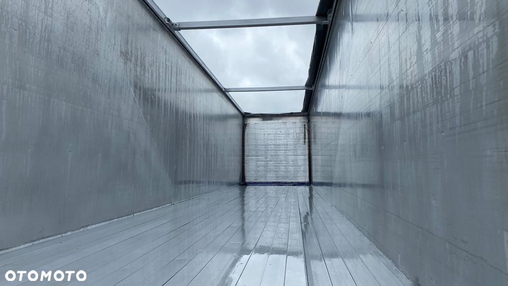 Schmitz Cargobull naczepa ruchoma podłoga - 10