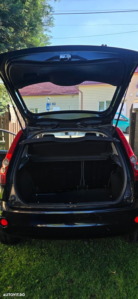 Ford Fiesta 1.4 Trend - 17