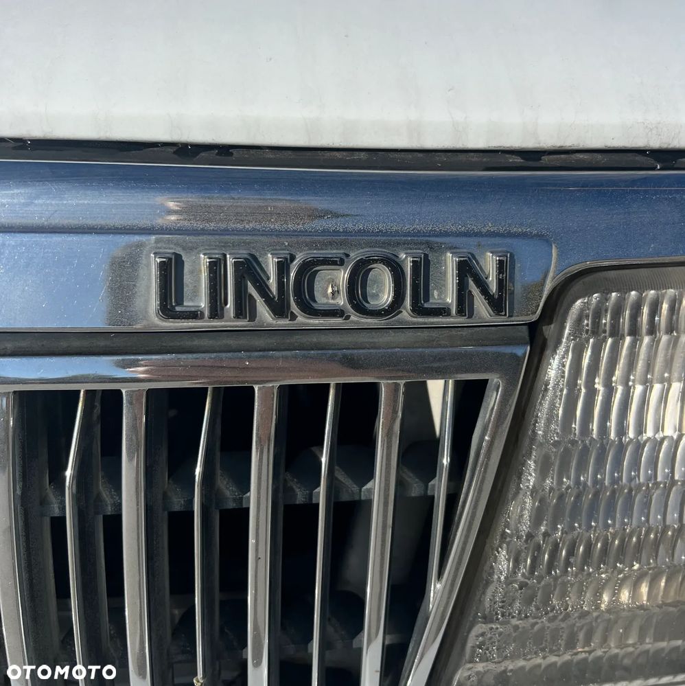Lincoln Continental 3.8 Signature - 4