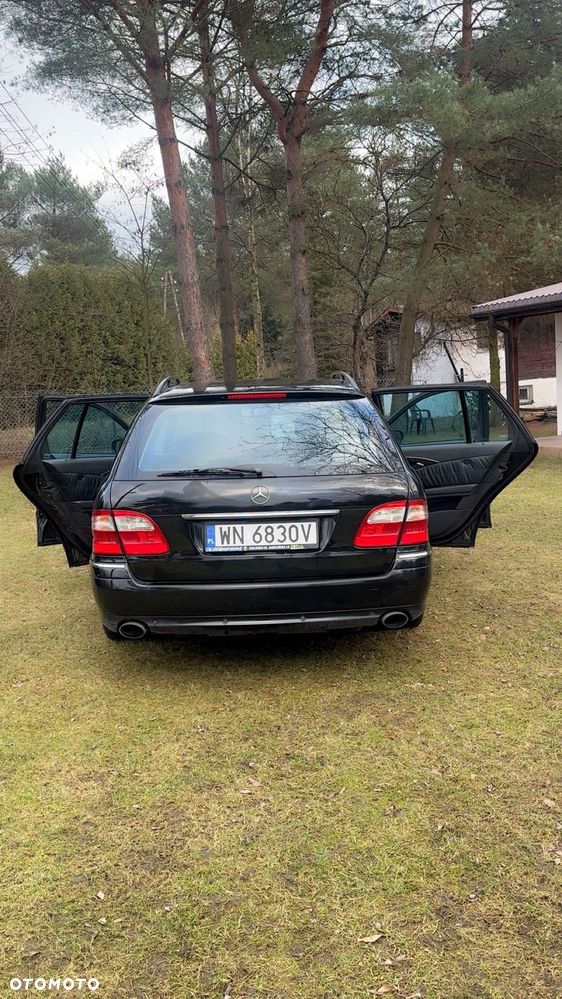 Mercedes-Benz Klasa E 500 T Avantgarde - 8