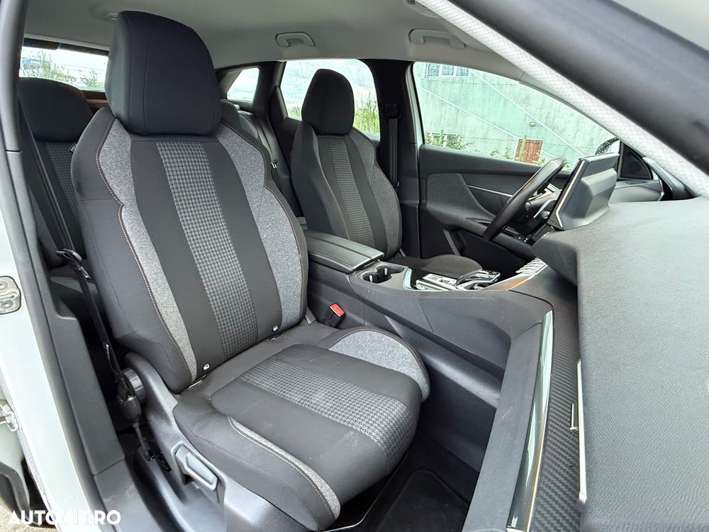Peugeot 3008 1.5 BlueHDI 130 S&S EAT8 Allure - 12