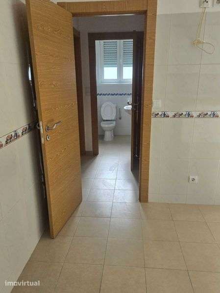 Apartamento t5 Avenidas Novas Lisboa - Grande imagem: 3/12
