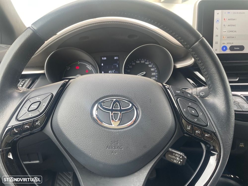Toyota C-HR - 16