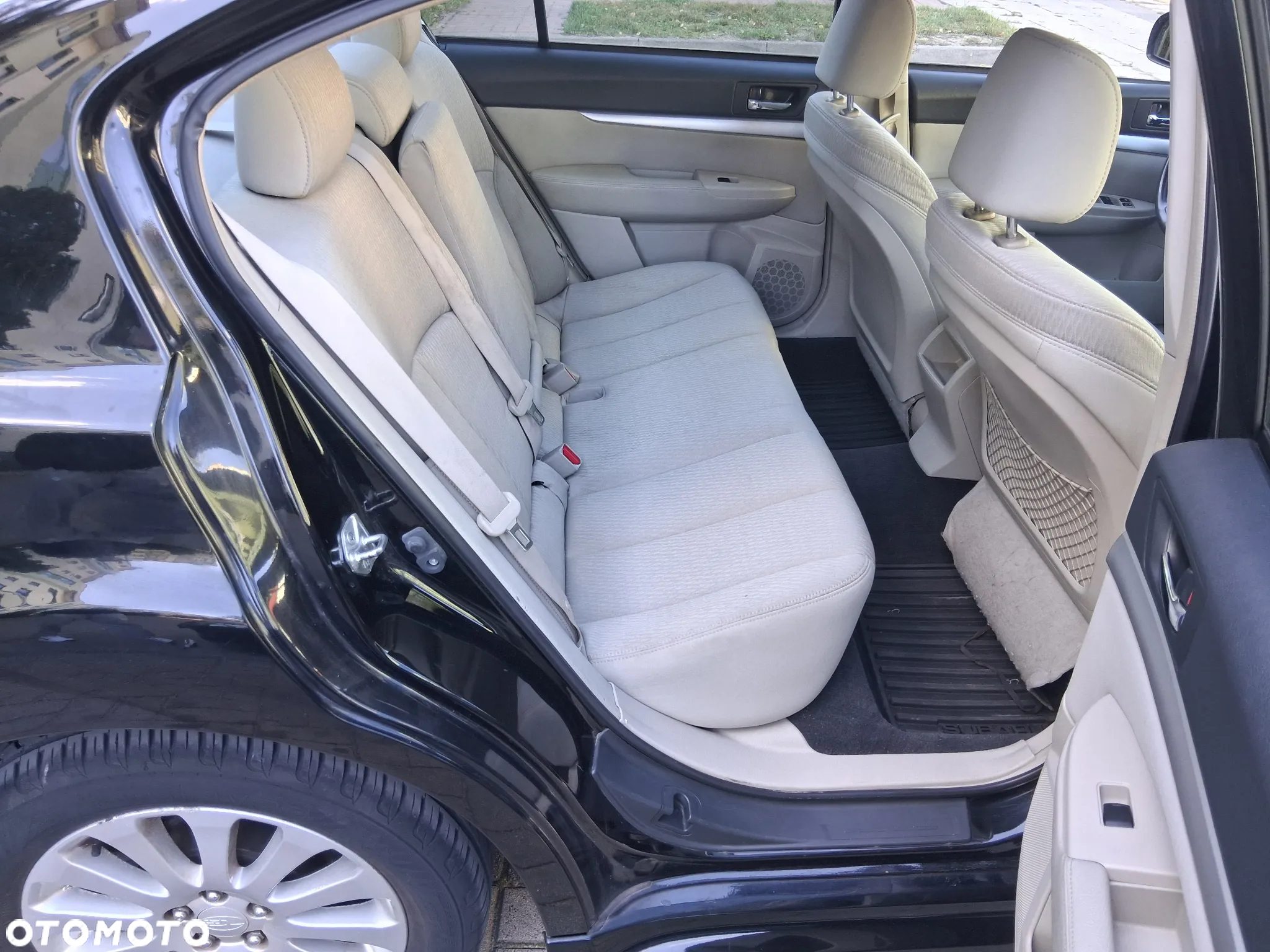 Subaru Legacy 2.5i Comfort - 11