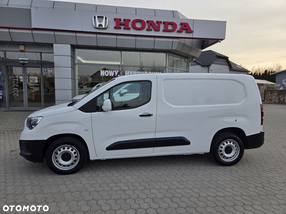 Opel COMBO - 3