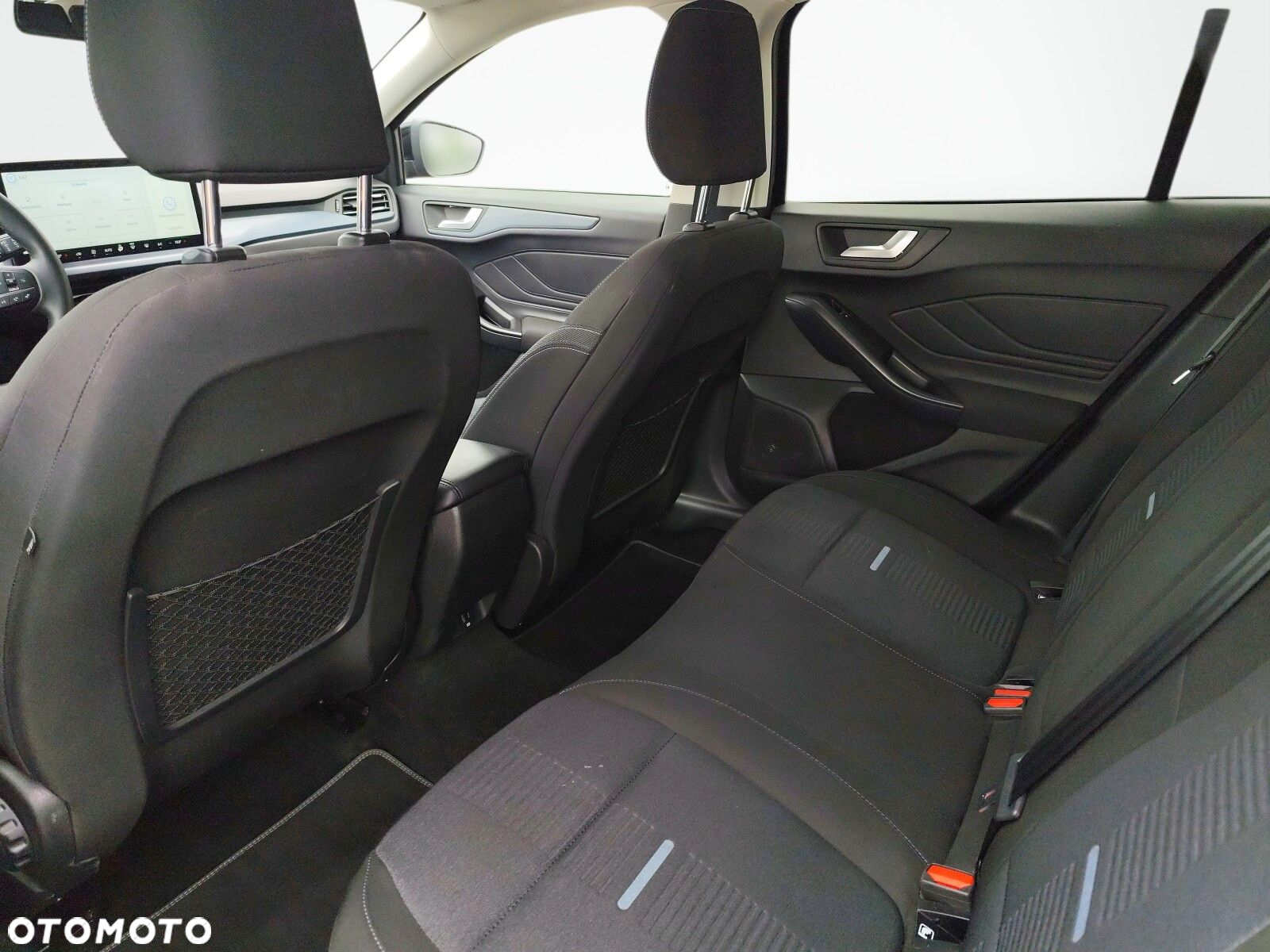 Ford Focus - 12