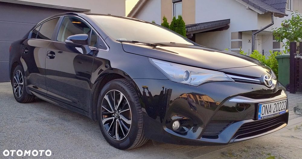 Toyota Avensis 1.8 Premium - 7