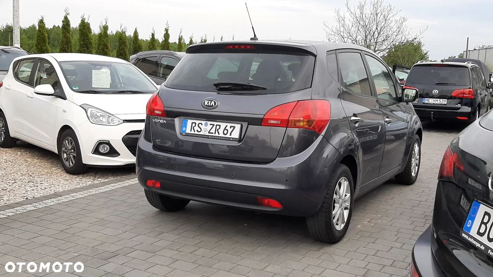 Kia Venga 1.4 CVVT Business Line - 4