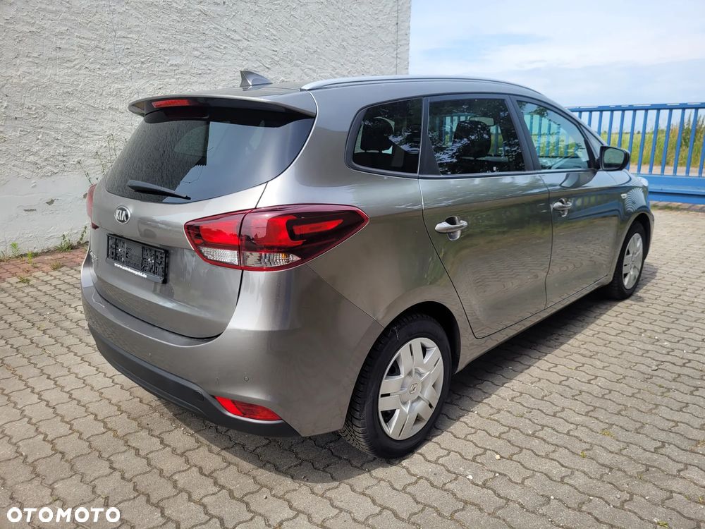 Kia Carens 1.6 GDI ISG Vision - 8