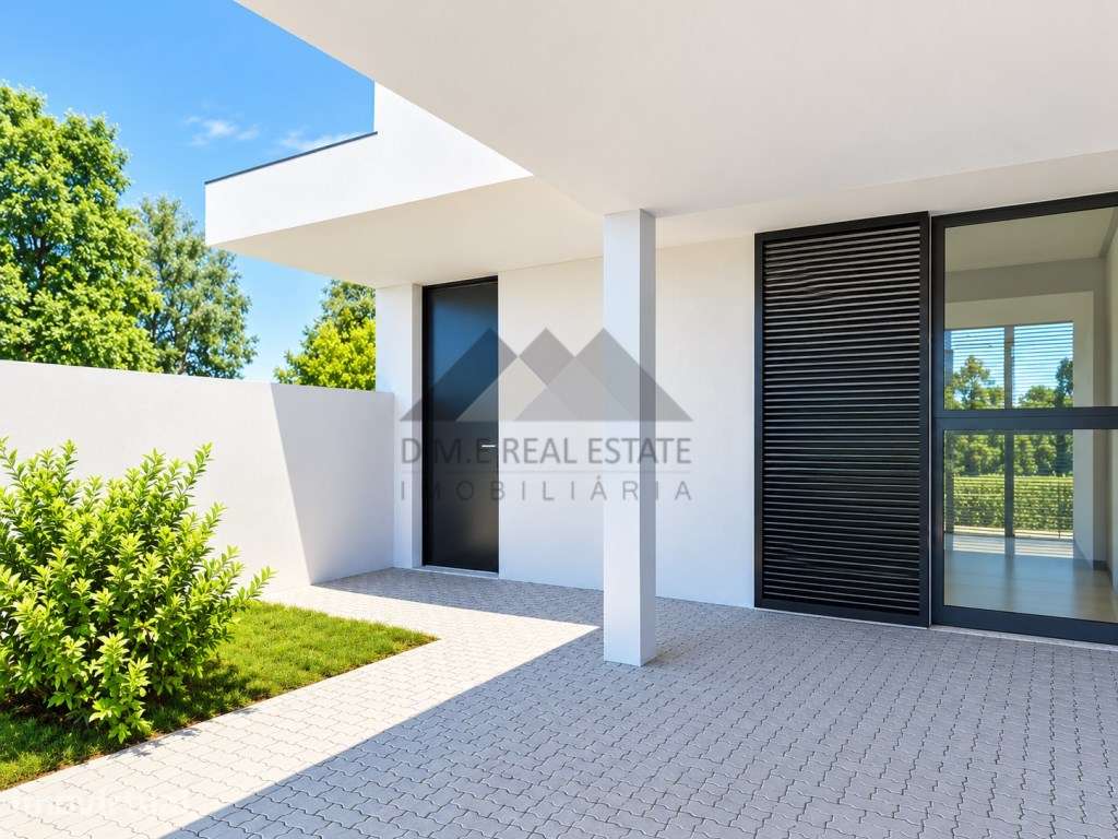 Moradia Triplex T3 nova com piscina privada a 15 min a pé da praia ... - Grande imagem: 2/14