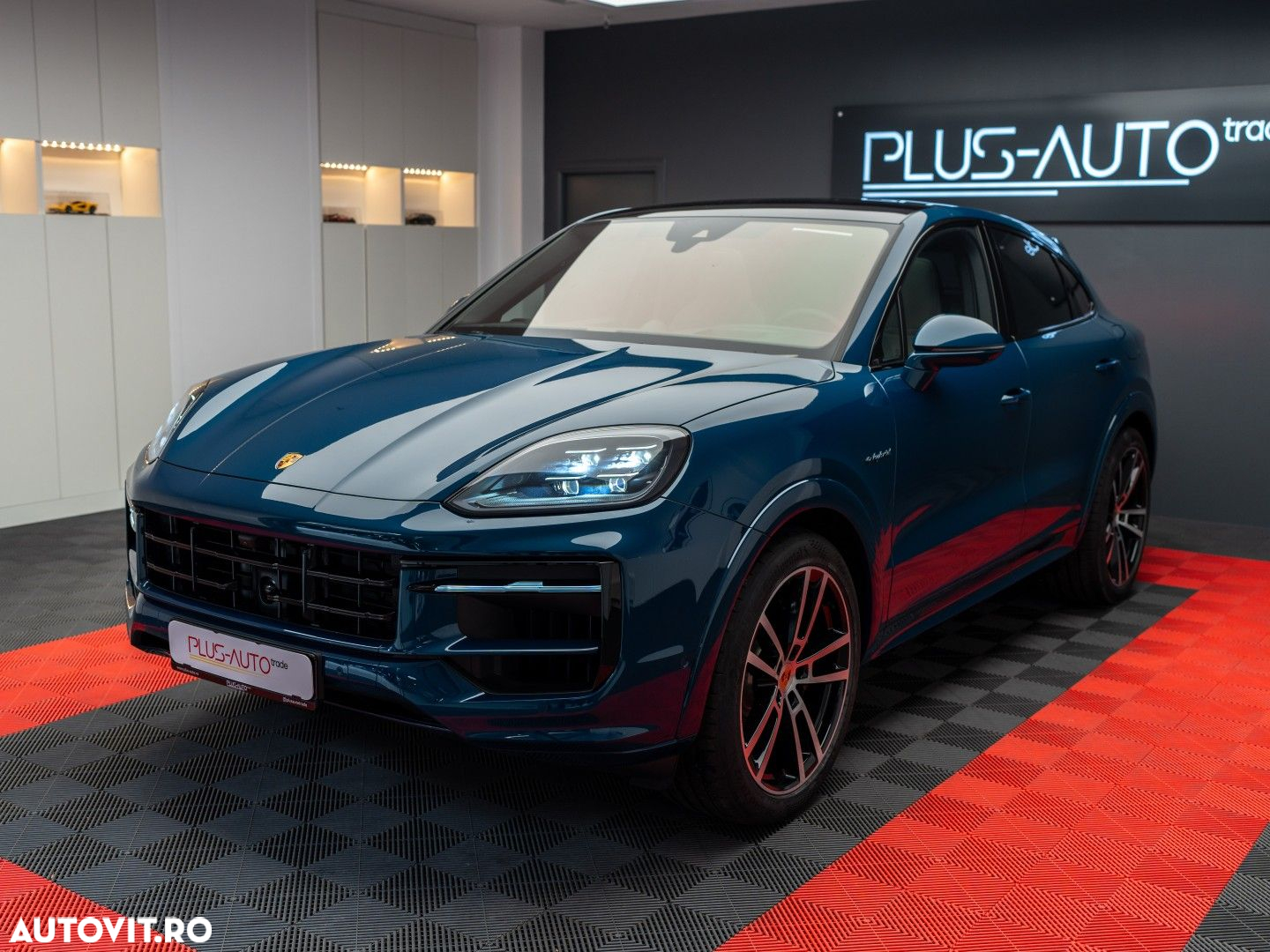 Porsche Cayenne - 5